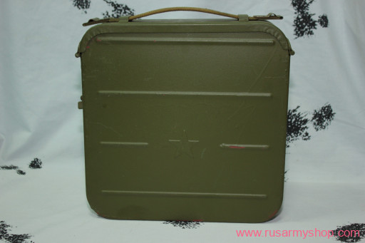 Cartridge case box to 7.62mm Maxim machine gun